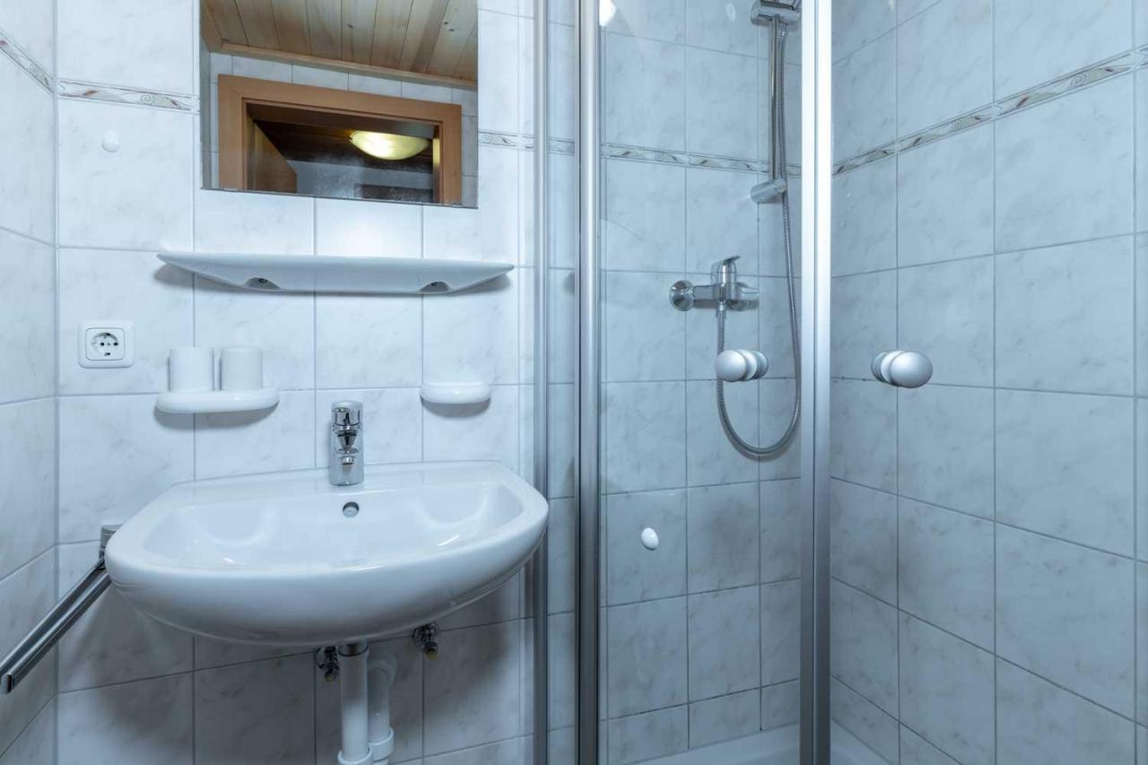 Ferienbauernhof Kohler Apartamento Schoppernau Exterior foto