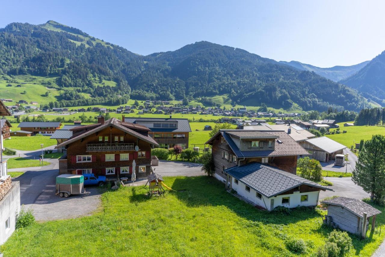 Ferienbauernhof Kohler Apartamento Schoppernau Exterior foto